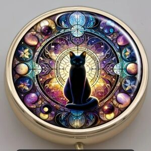 🆕️💊🌌 MOON CAT PORTABLE METAL PILL BOX ORGANIZER WITH MIRROR🌌💊
